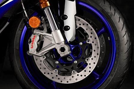 Мотоцикл Yamaha R9